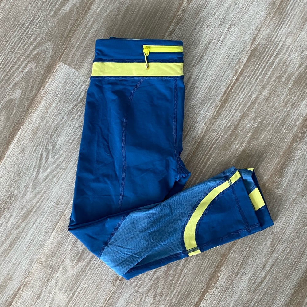 Lululemon inspire crop II leggings - Picture 3 of 5